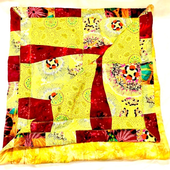 Handmade Quilted Tapestry - Picture 5 of 6